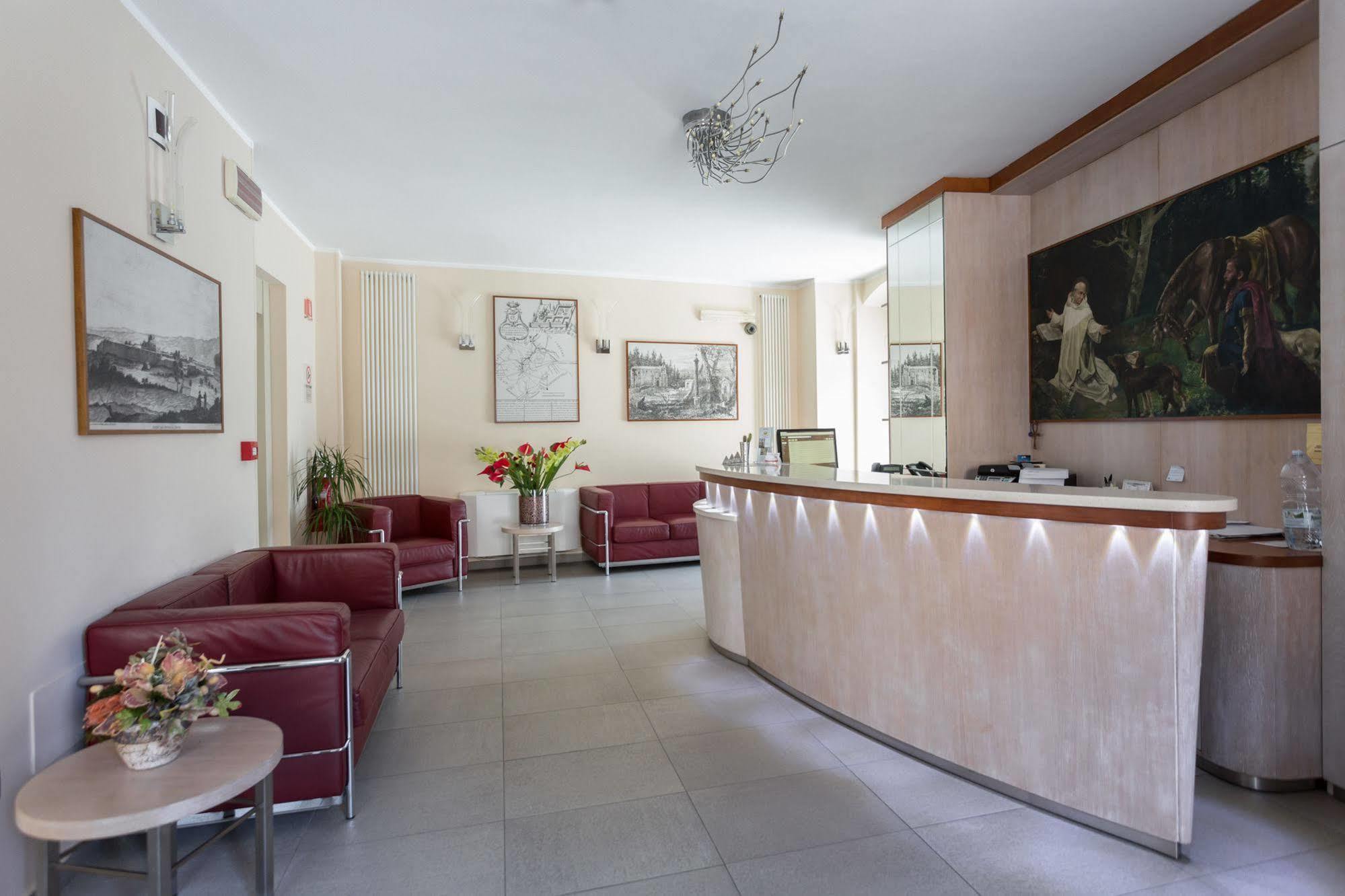 Hotel Conte Ruggero Serra San Bruno Exteriér fotografie